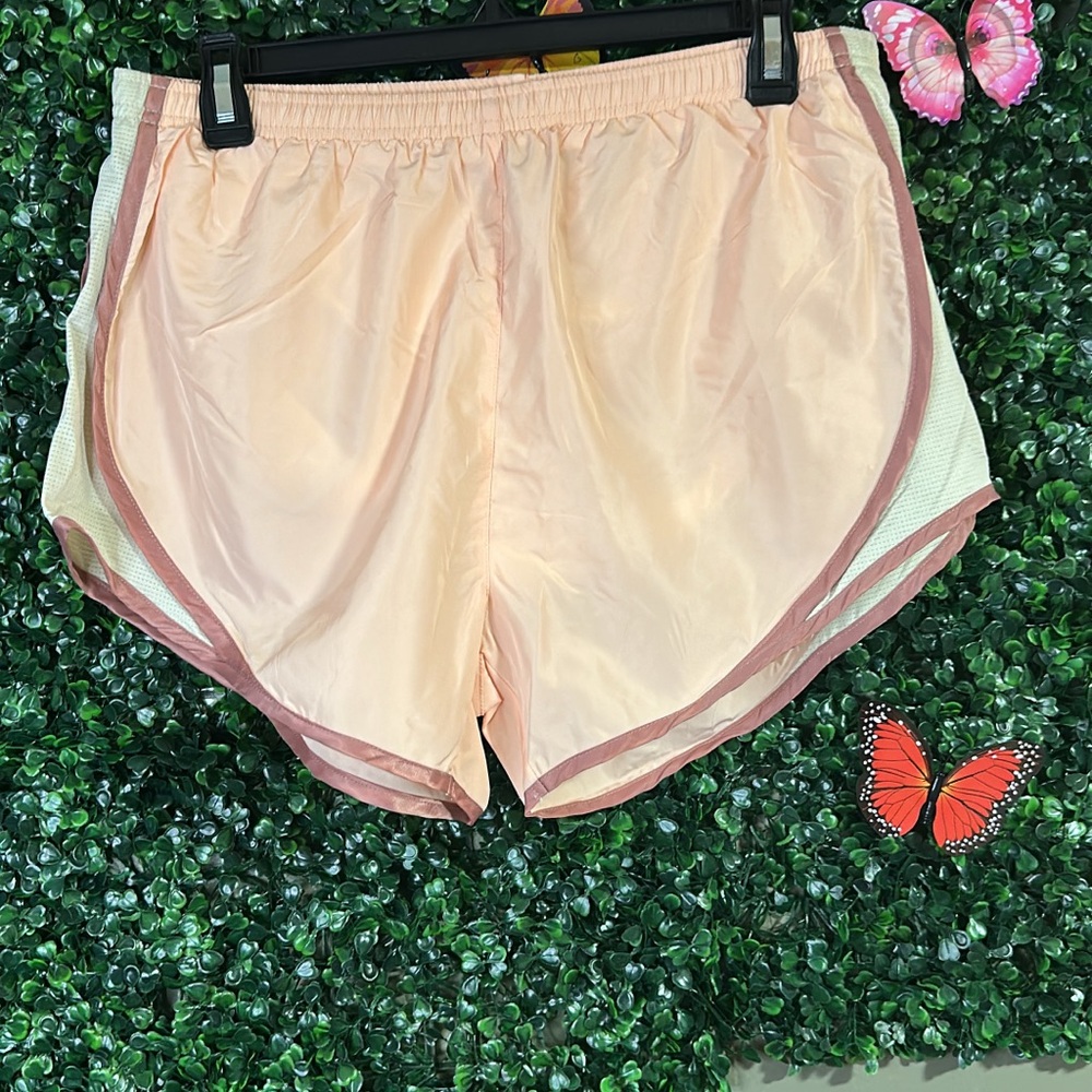 Cream Athletic Shorts Lightweight Breathable Design